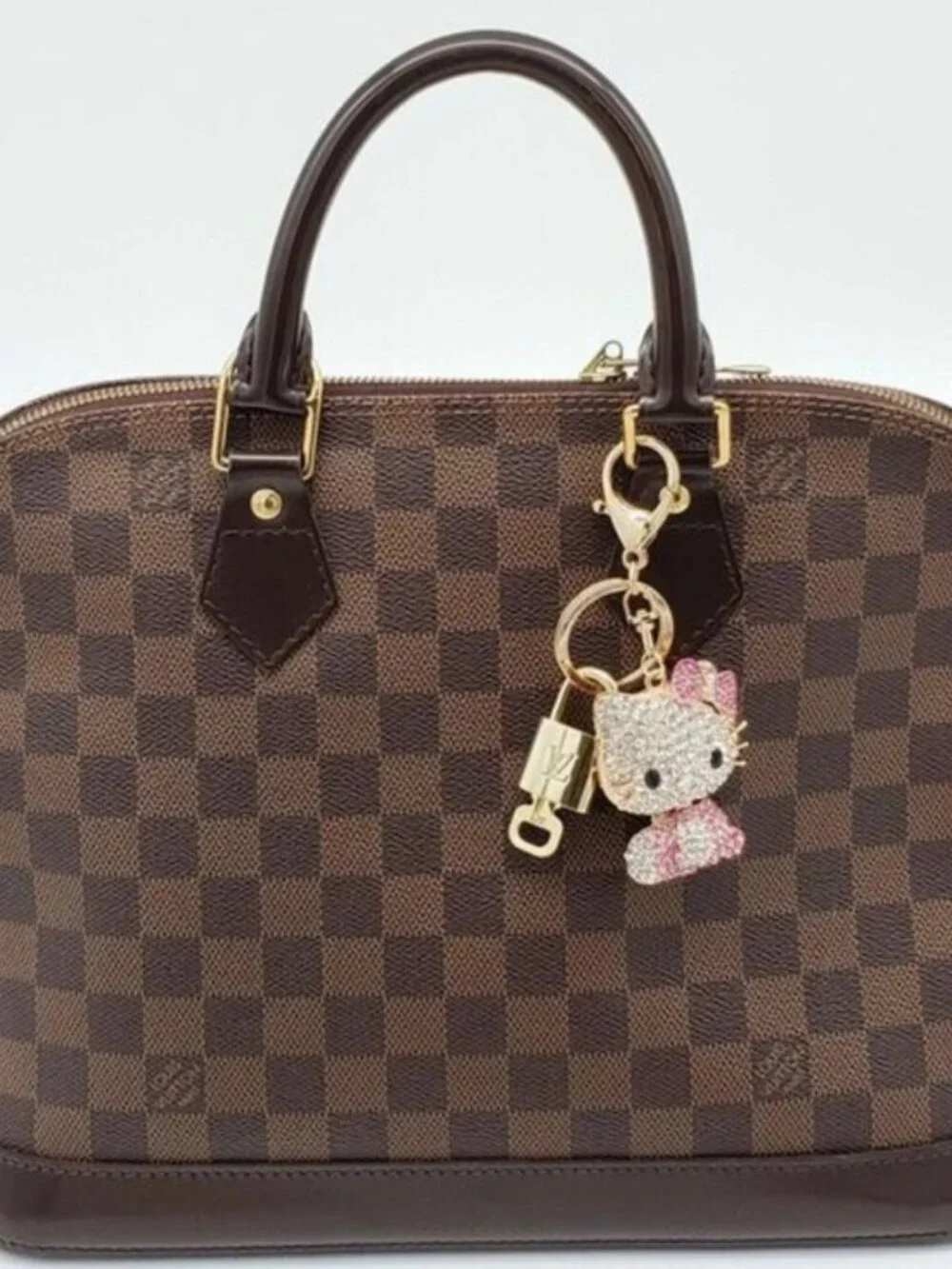 LV Authentic Gold Padlock 🔒 Key Set w/ Unbranded Hello Kitty Keychain Charm